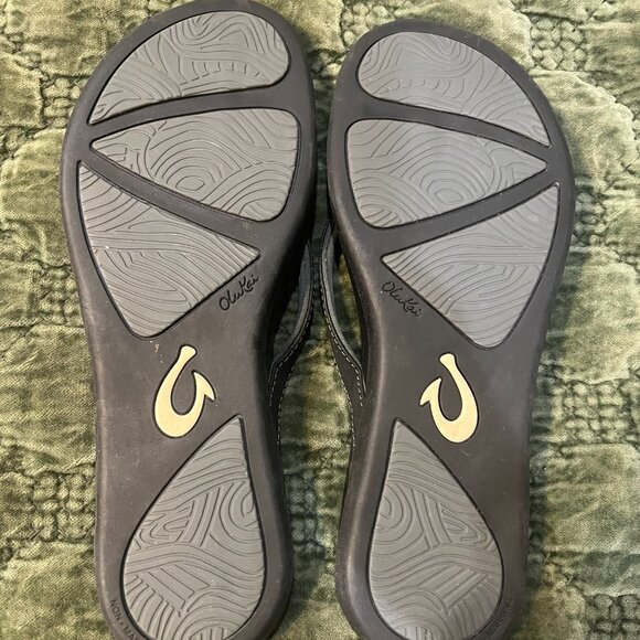 Olukai Opio Flip Flop Size 10 - Picture 2 of 2